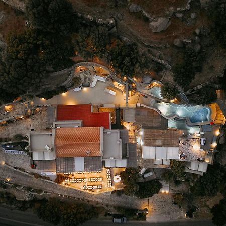 Aparthotel Aegean Castle Andros - Adults Only Agia Eleousa Esterno foto