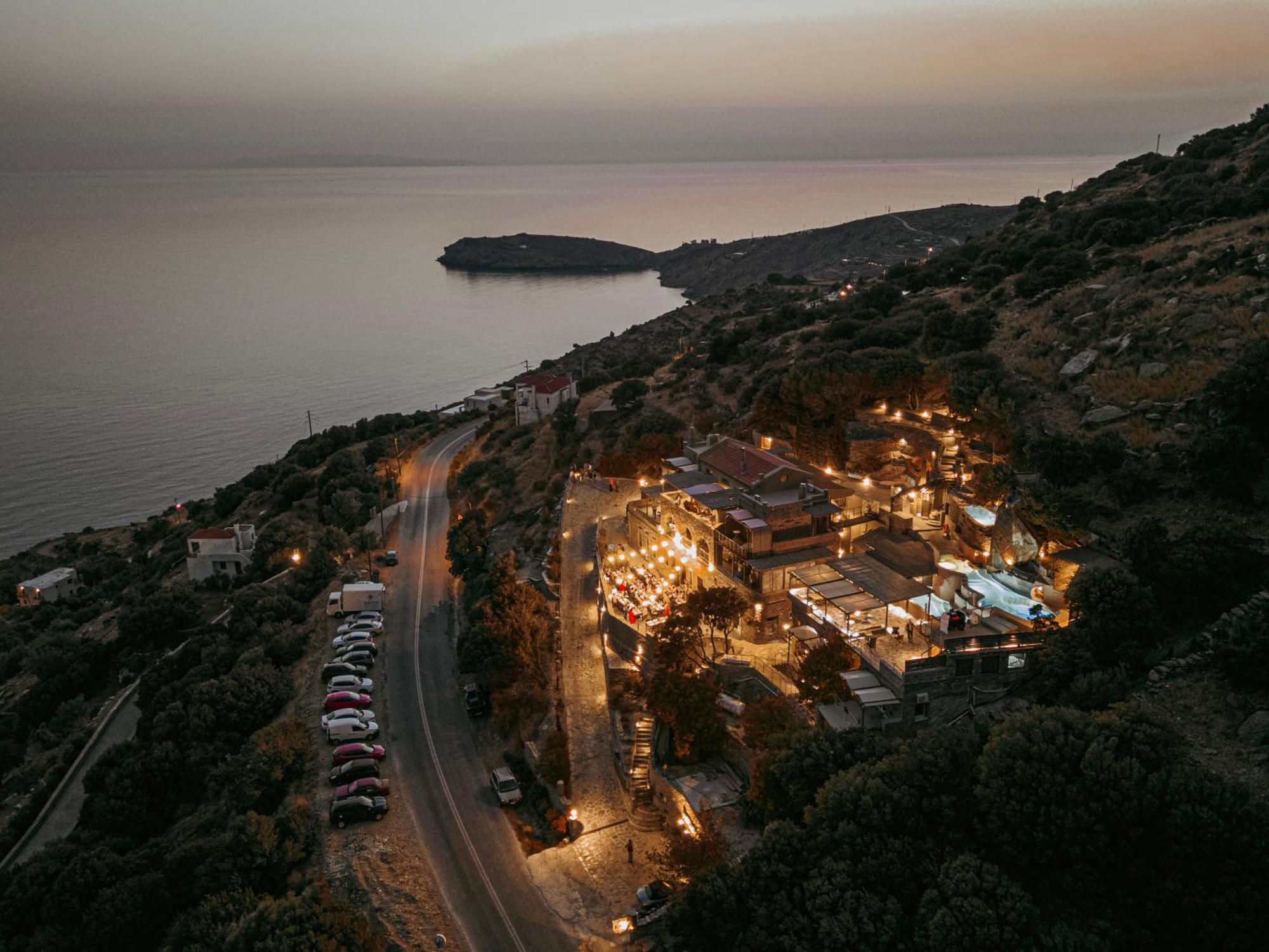 Aparthotel Aegean Castle Andros - Adults Only Agia Eleousa Esterno foto